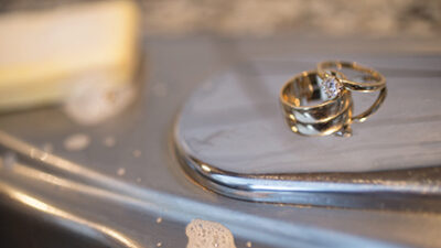 beneficios de incluir joyas en polizas