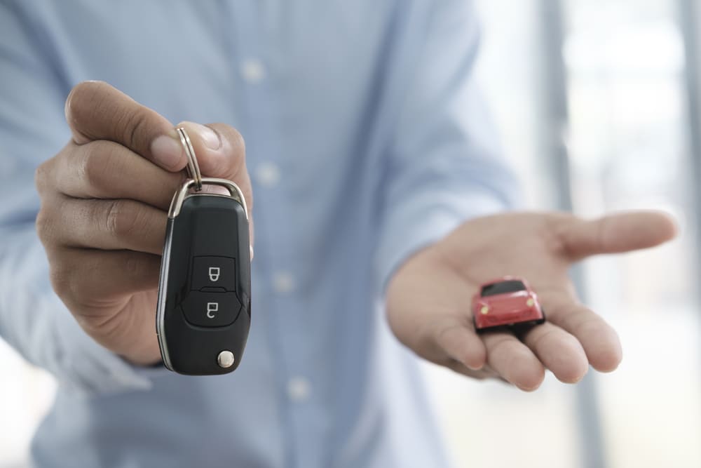 Mejor seguro a todo riesgo con franquicia para coches nuevos